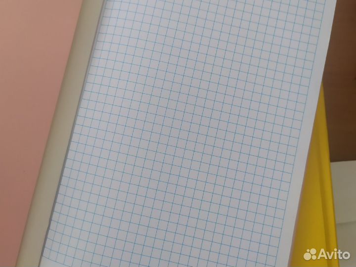 Тетрадь в клетку, 60 листов