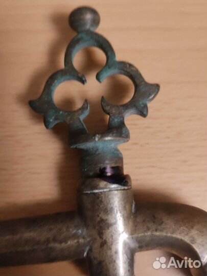 Поддон от жарового самовара и кран с воротком