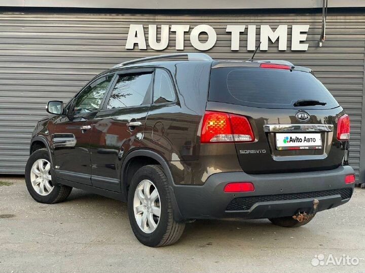 Kia Sorento 2.4 AT, 2011, 253 967 км