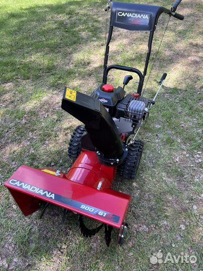 Снегоуборщик Canadiana 900/61