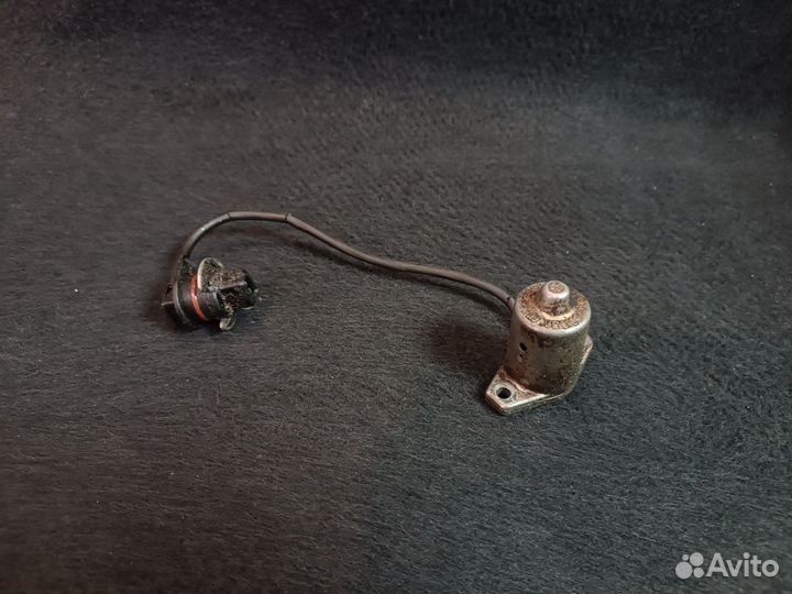 Датчик уровня масла Opel Omega B 1994-2003