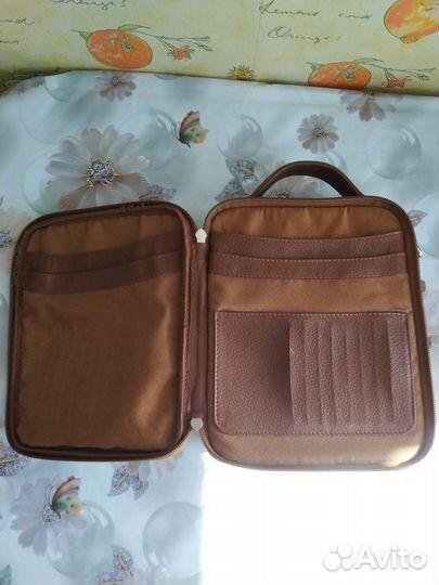 Мужская кожаная сумка через плечо б/у