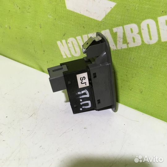 Кнопка стеклоподъемника Шевроле Лачетти