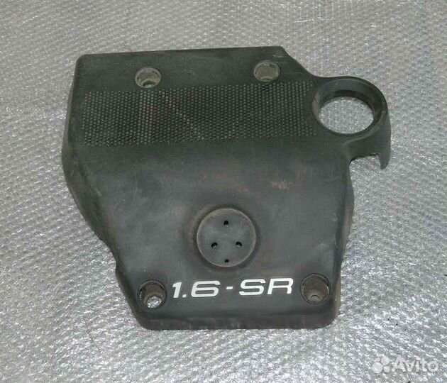 Крышка двигателя декоративная VW Golf 4 1.6