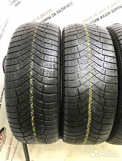 Pirelli Ice Zero 215/60 R16 99T