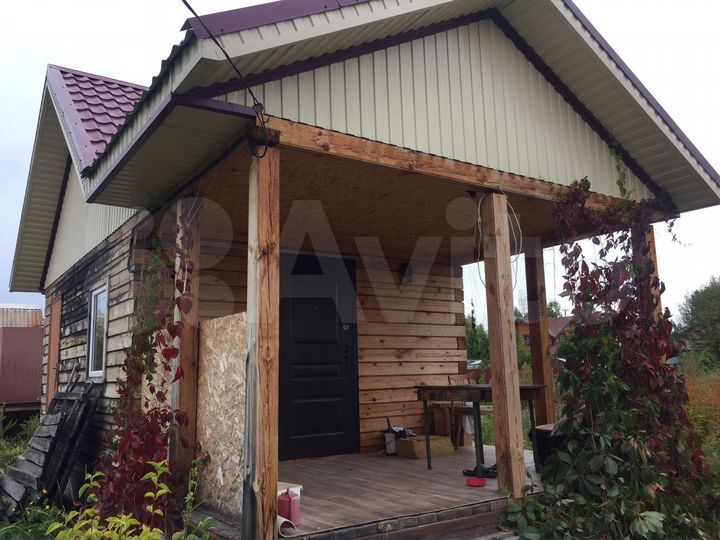 Дача 30 м² на участке 10 сот.