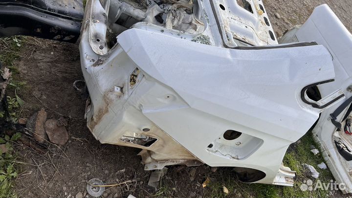 Крыло заднее правое на LADA vesta