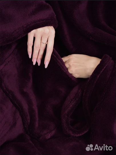 Плед с рукавами