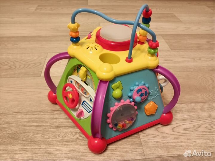 Развивающая музыкальная игрушка Baby Go