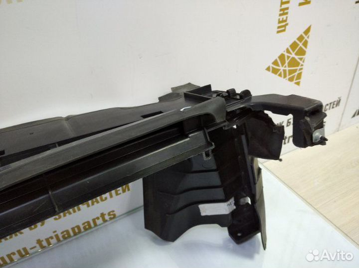 Воздуховод радиатора верхний Chevrolet Trailblazer