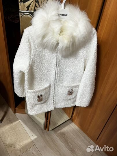 Теплая кофта для девочки