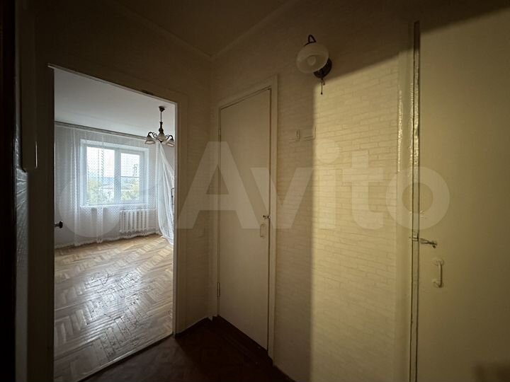2-к. квартира, 50 м², 3/9 эт.