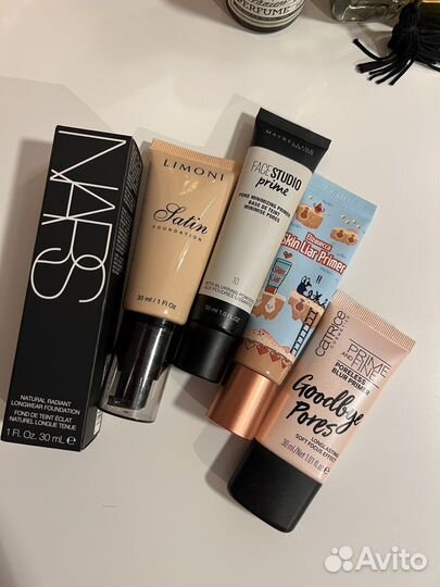 Косметика в ассортименте