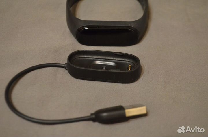 Фитнес трекер Xiaomi Mi SMART Band 4