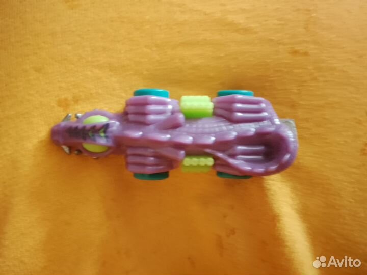 Машинка hot wheels