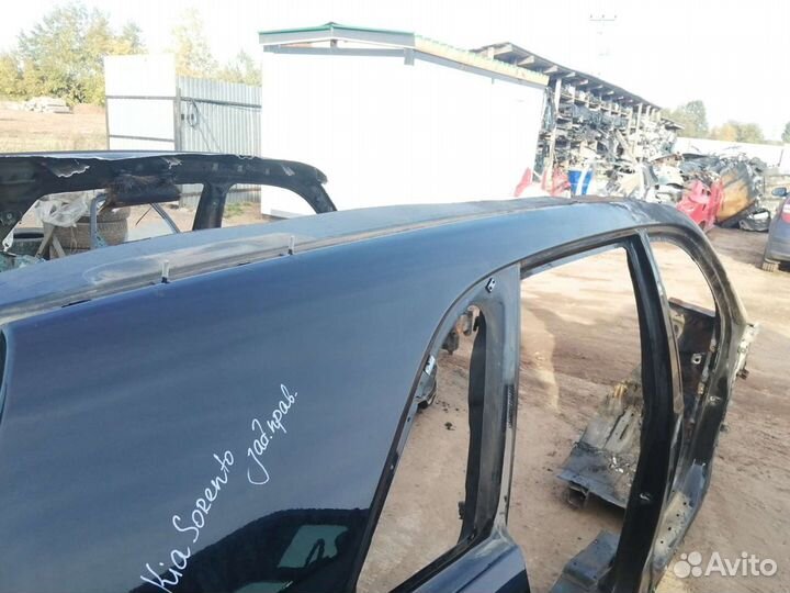 Стойка лобового, батон крыши Kia Sorento 2 XM