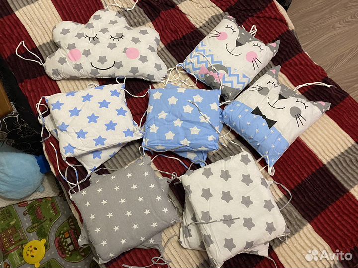 Бортики в кроватку