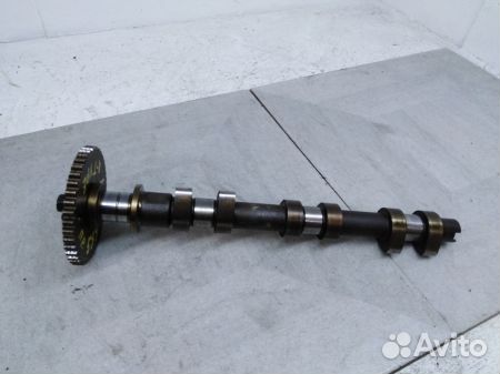 Распредвал выпускной