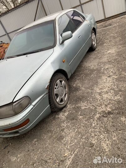 Toyota camry vv10 sv10