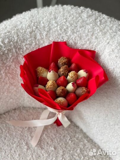 Букет из клубники в шоколаде подарок с доставкой