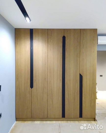 Шкафы купе на заказ. Под ключ