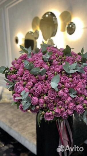 Букет из кустовых пионовидных роз Доставка