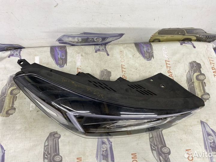 Фара передняя правая Hyundai Tucson 3