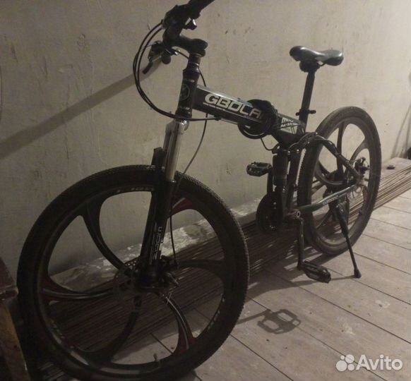 Велосипед скоростной на литых дисках складной