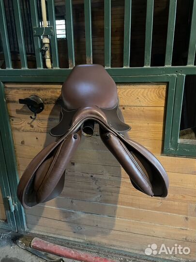 Седло конкурное для лошади