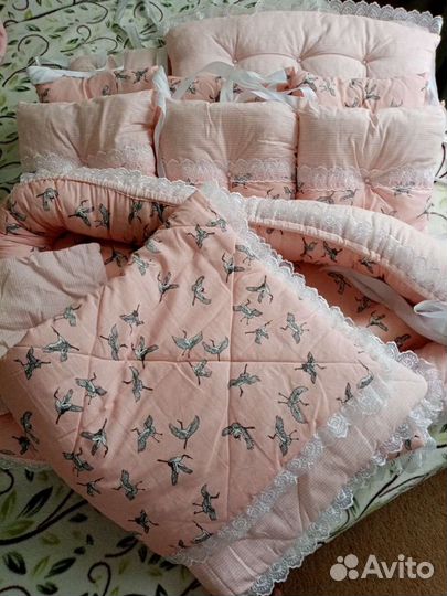 Бортики в кроватку