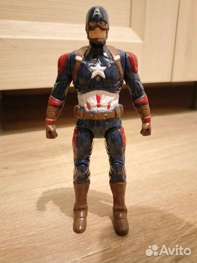 Фигурки героев Marvel