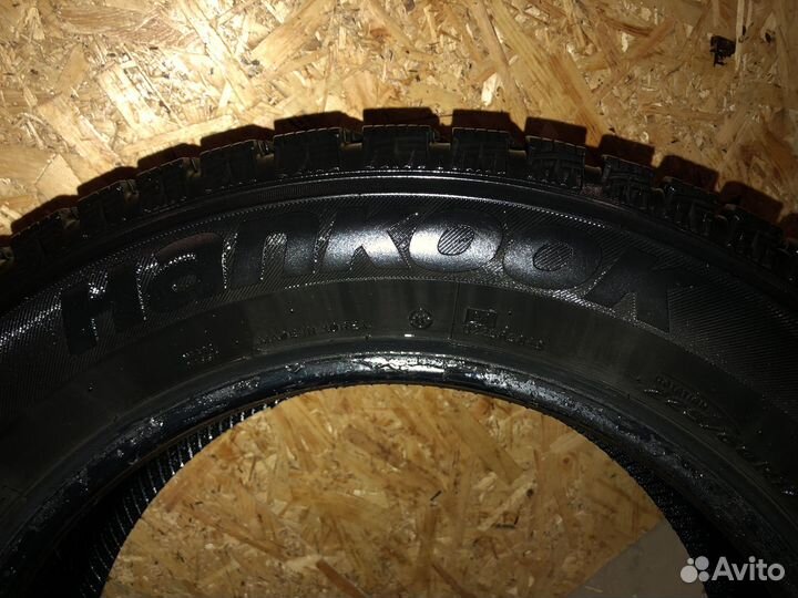 Hankook Winter I'Pike 225/60 R17 99T