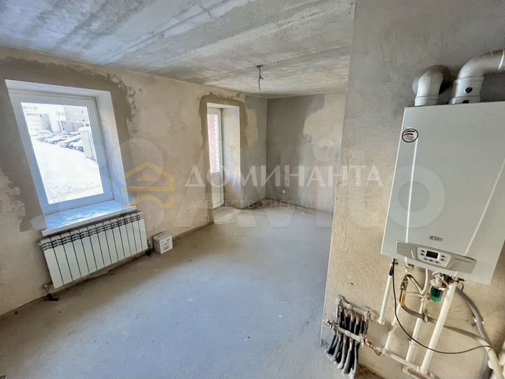 3-к. квартира, 85 м², 1/10 эт.