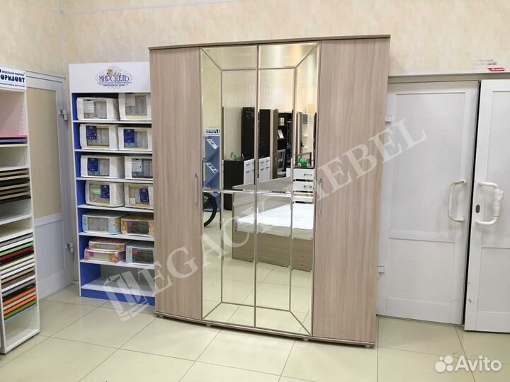 Шкаф для одежды 