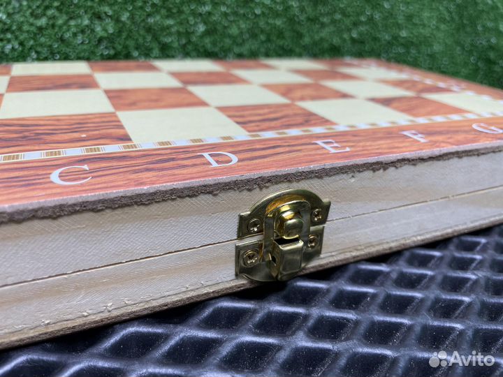 Деревянные шахматы шашки нарды 3 в 1