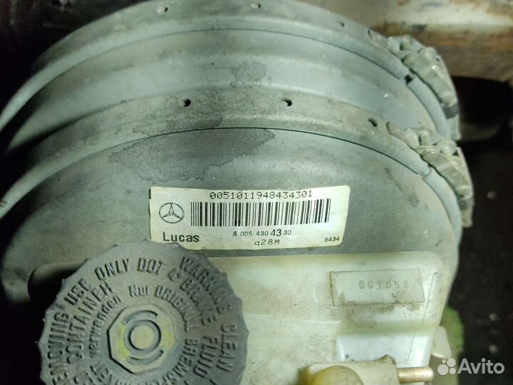 Вакуумный усилитель тормозов w210