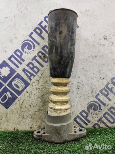 Отбойник амортизатора задний правый Audi A4 B6