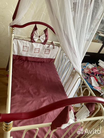 Кровать детская с балдахином