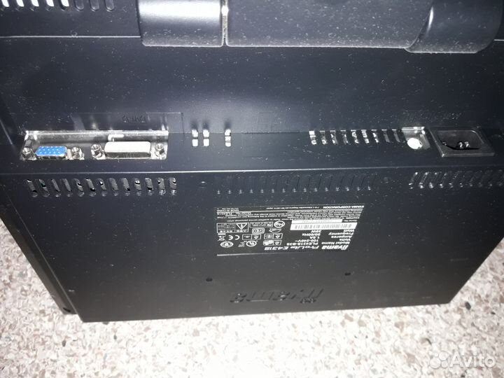 ЖК монитор 17