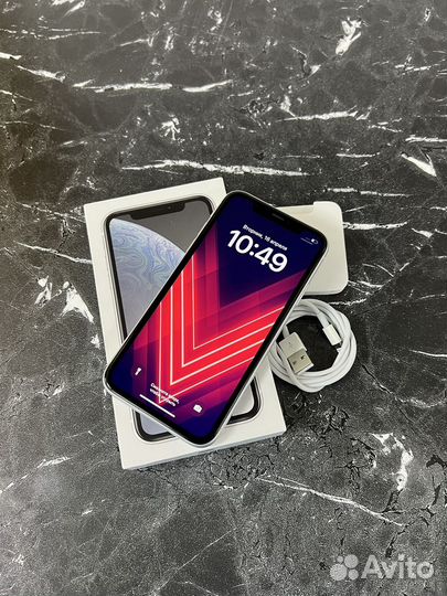 iPhone Xr, 64 ГБ