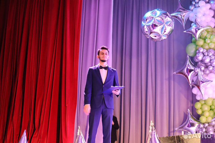 Ведущие и диджеи