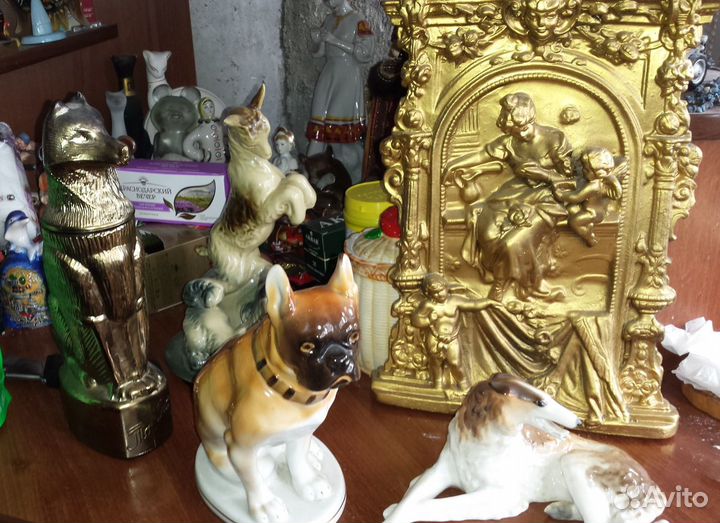 Статуэтки/сувениры/подсвечники