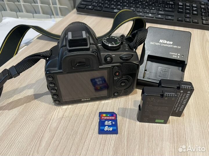 Зеркальный фотоаппарат nikon d3100