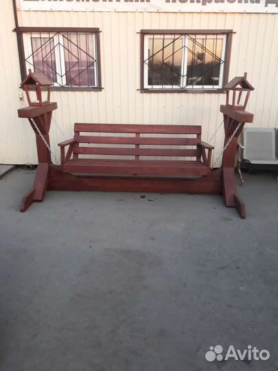 Садовые качели из дерева