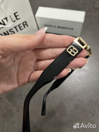 Солнцезащитные очки Gentle Monster