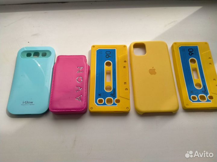 Чехлы на телефон