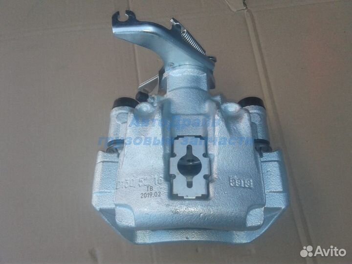 Суппорт задний правый Ивеко Дейи Iveco Daily