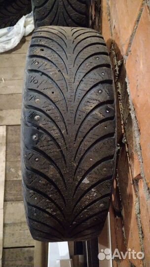 Goodyear UltraGrip Extreme 195/65 R15