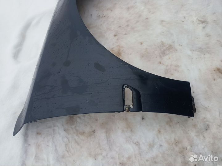 Крыло переднее правое Audi A8 D3