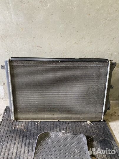 Радиатор охлаждения Audi A3 8P